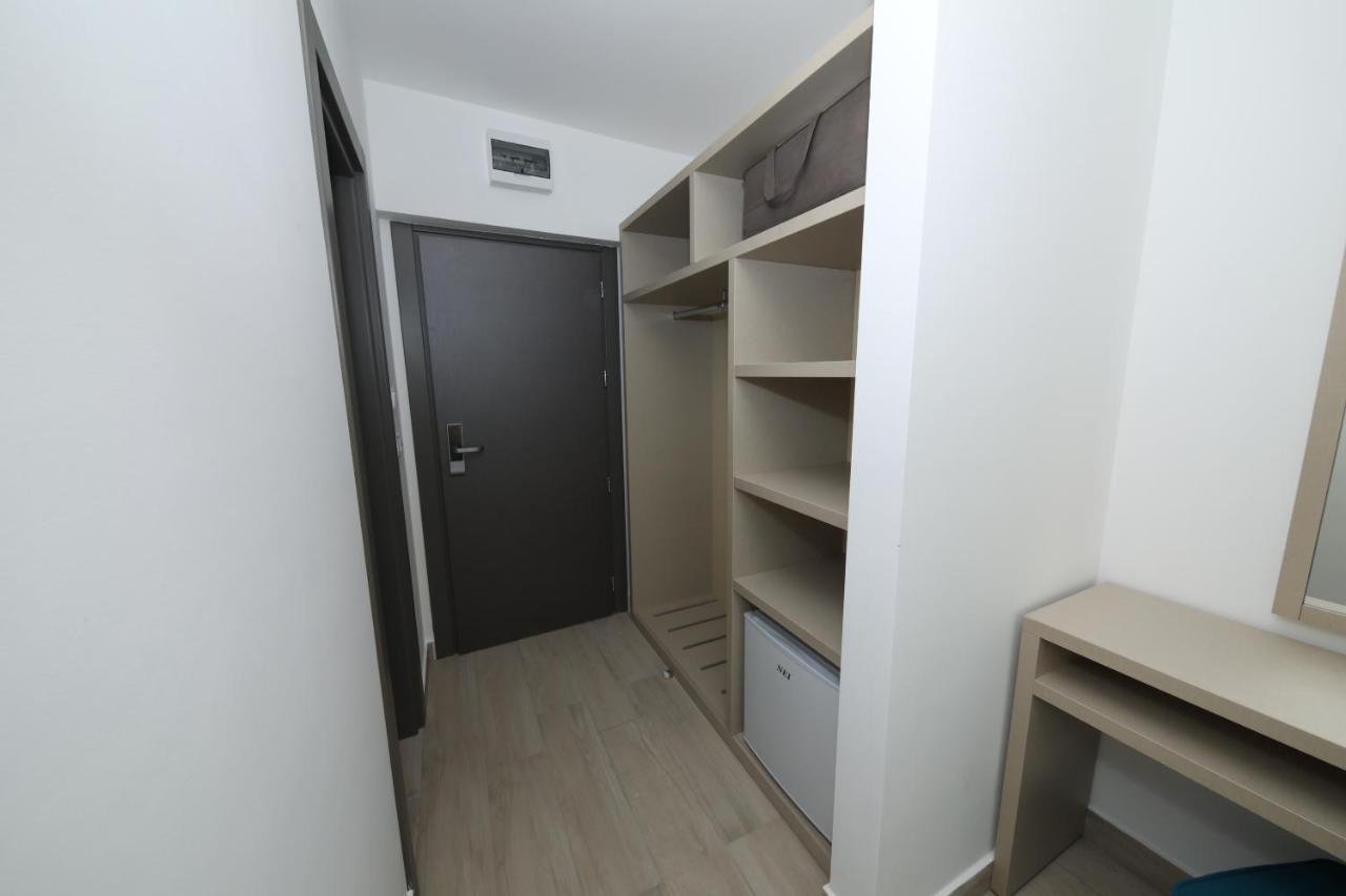 מאמאיה Hotel Delfin מראה חיצוני תמונה