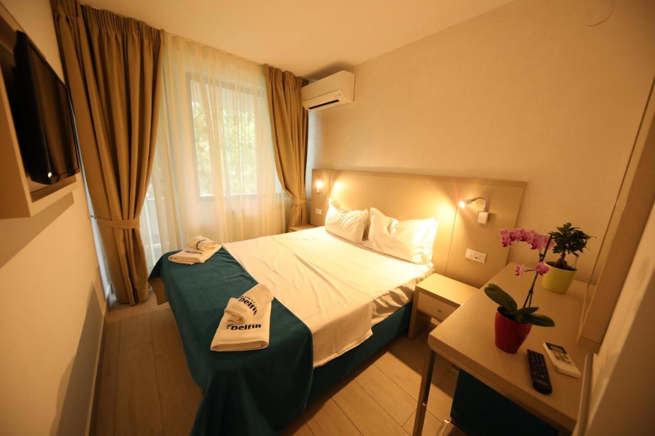 מאמאיה Hotel Delfin מראה חיצוני תמונה
