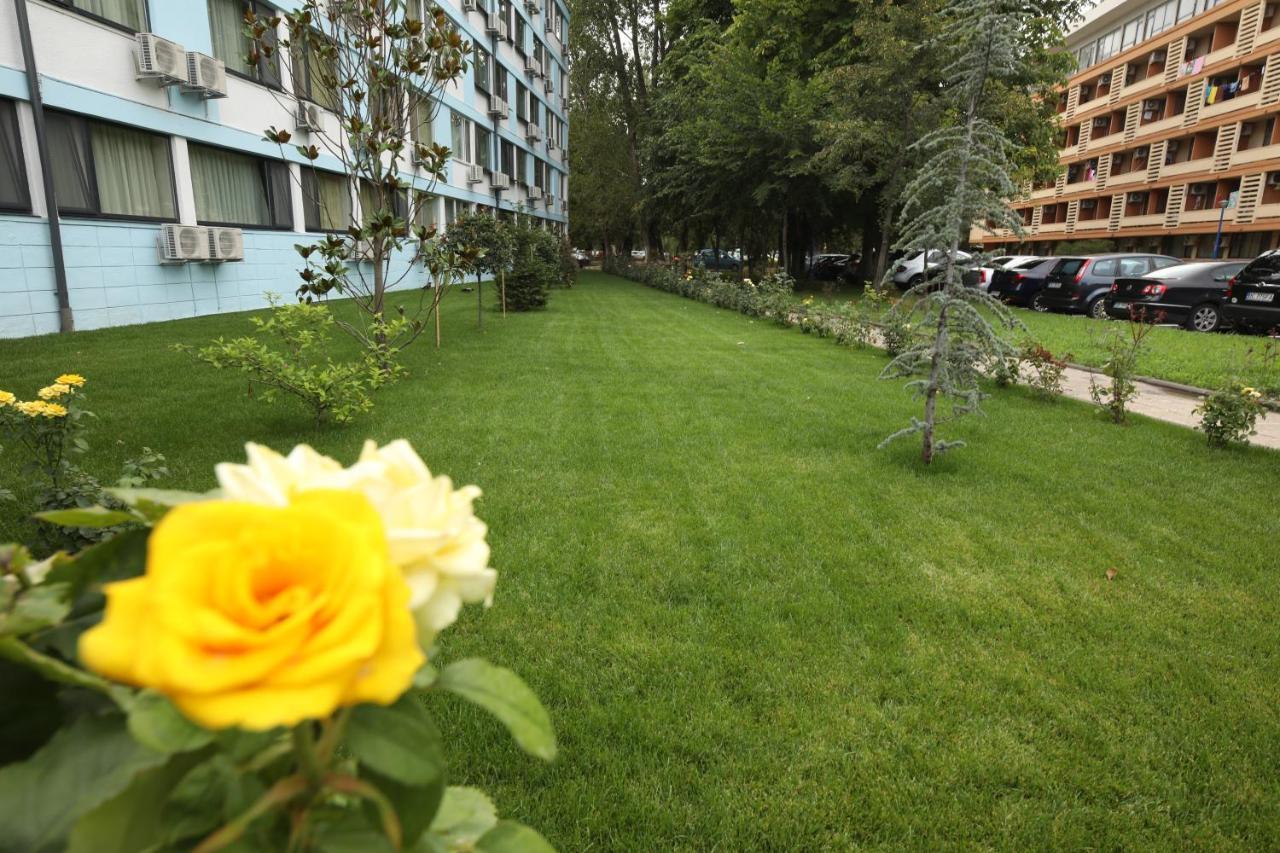 מאמאיה Hotel Delfin מראה חיצוני תמונה
