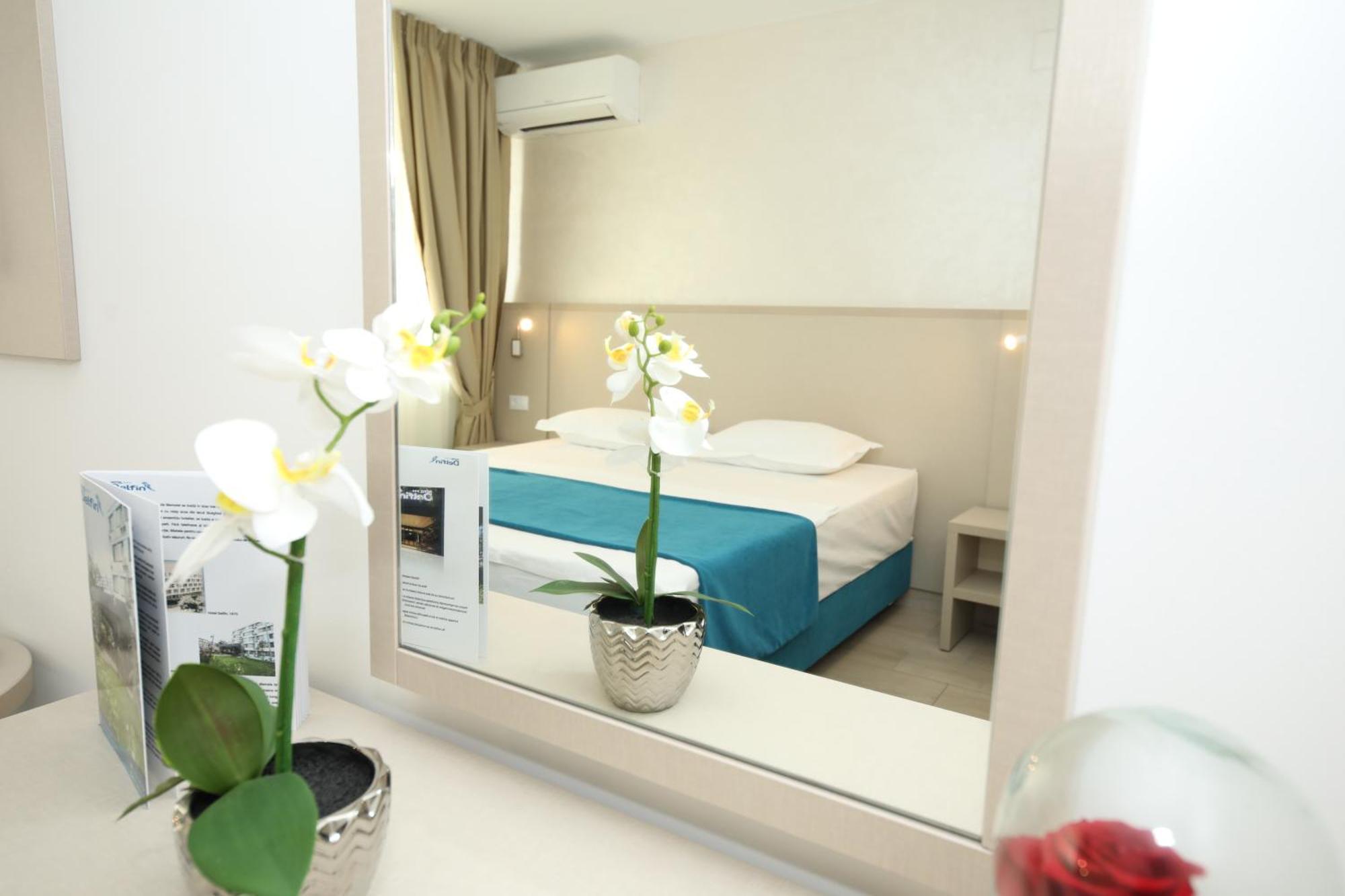 מאמאיה Hotel Delfin מראה חיצוני תמונה