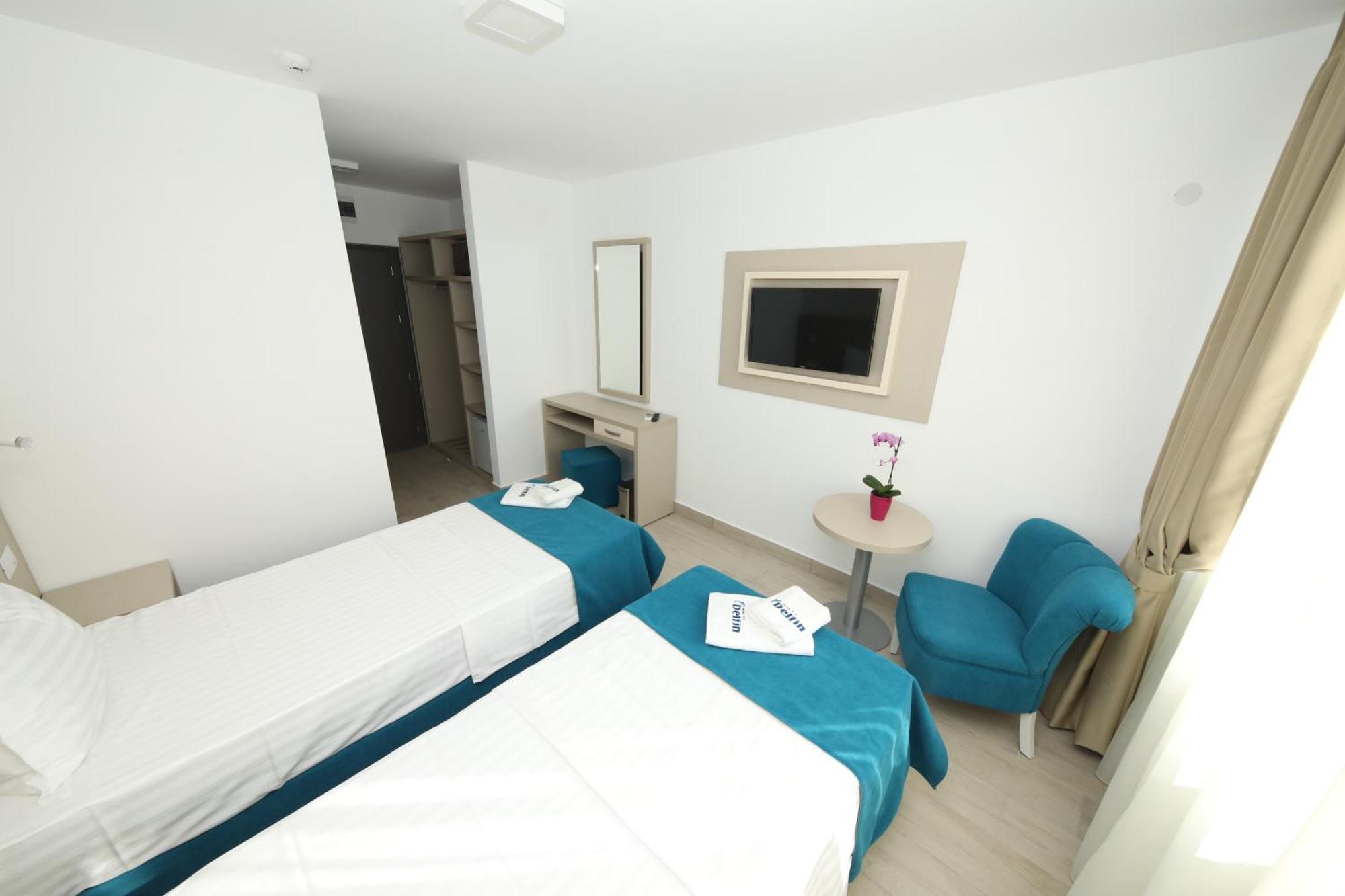 מאמאיה Hotel Delfin מראה חיצוני תמונה